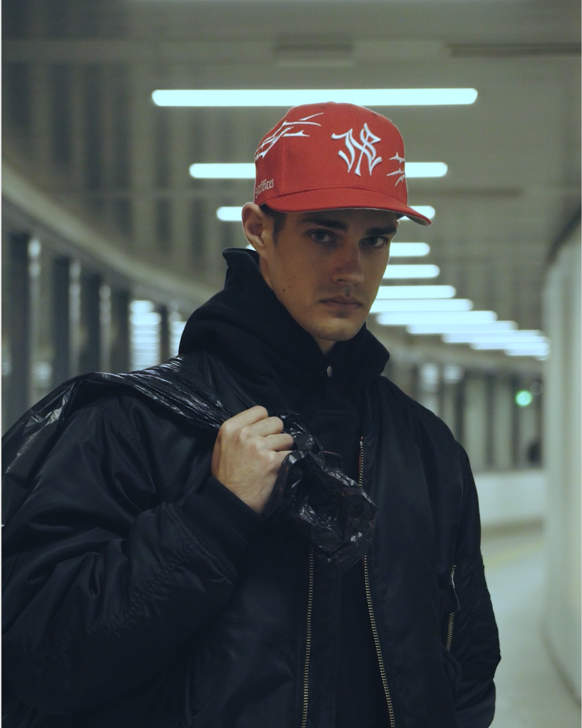 SACRIFICES RED FITTED