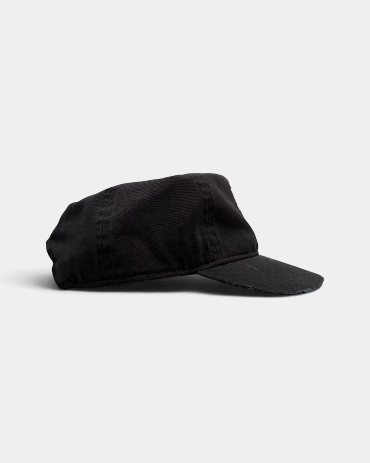 AGED BLACK STRAPBACK