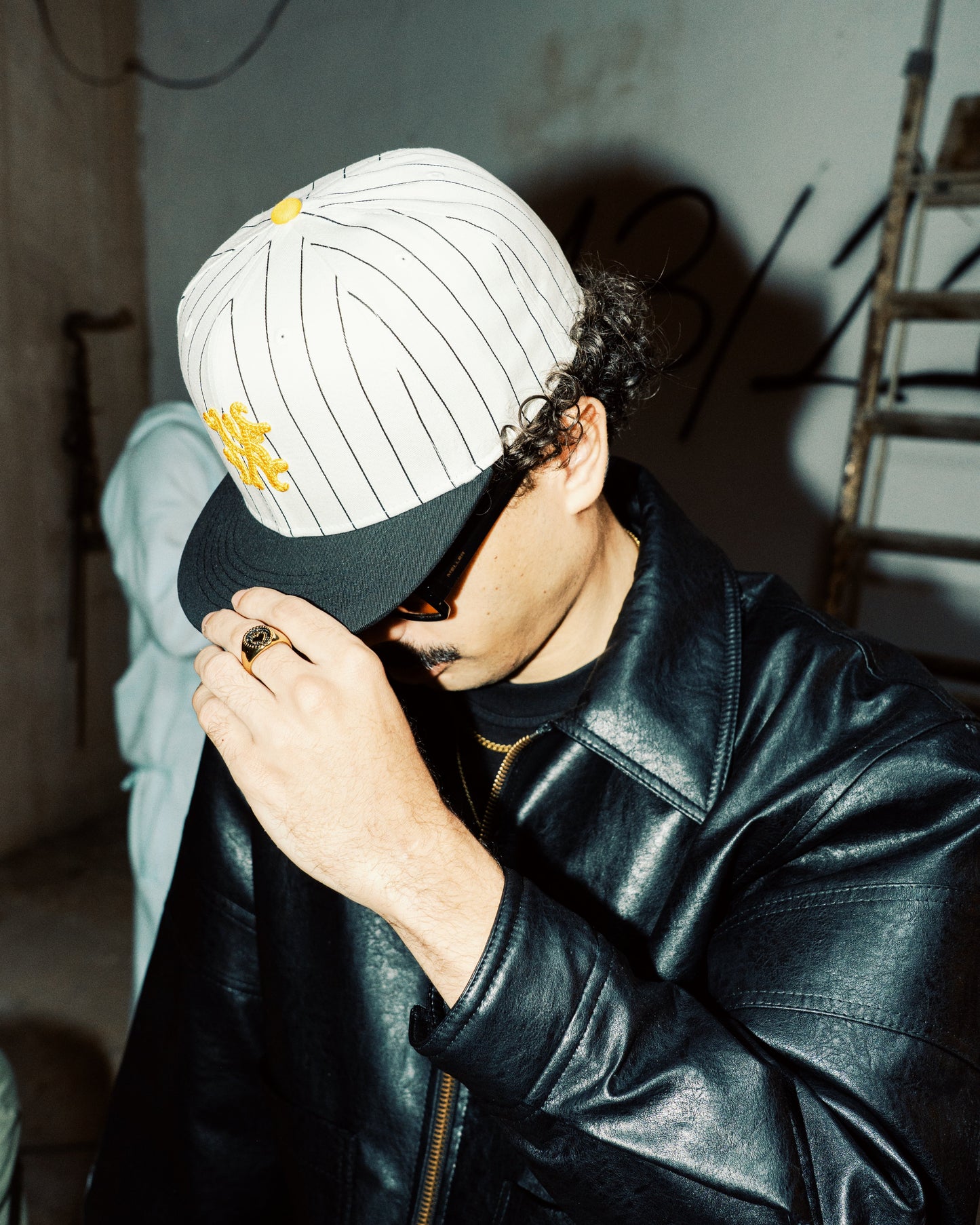 PIRATES PINSTRIPE FITTED